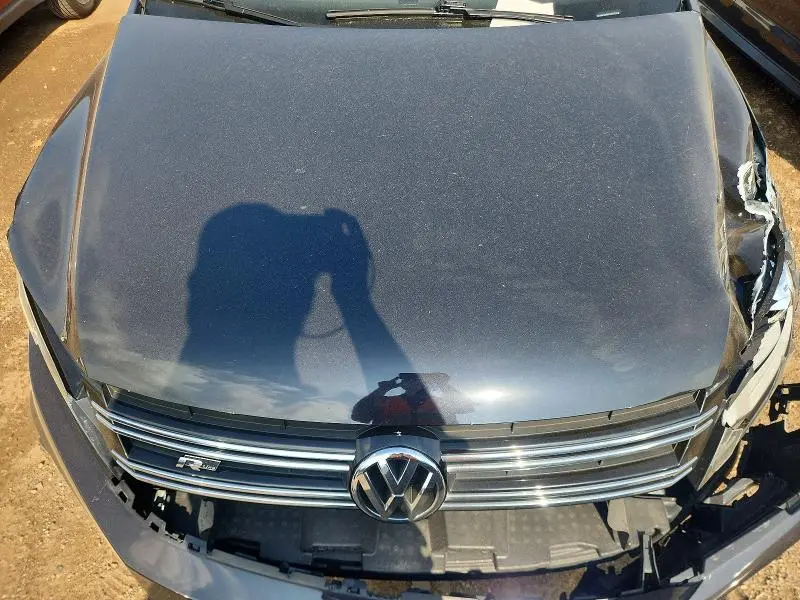 2014 VOLKSWAGEN TIGUAN S  