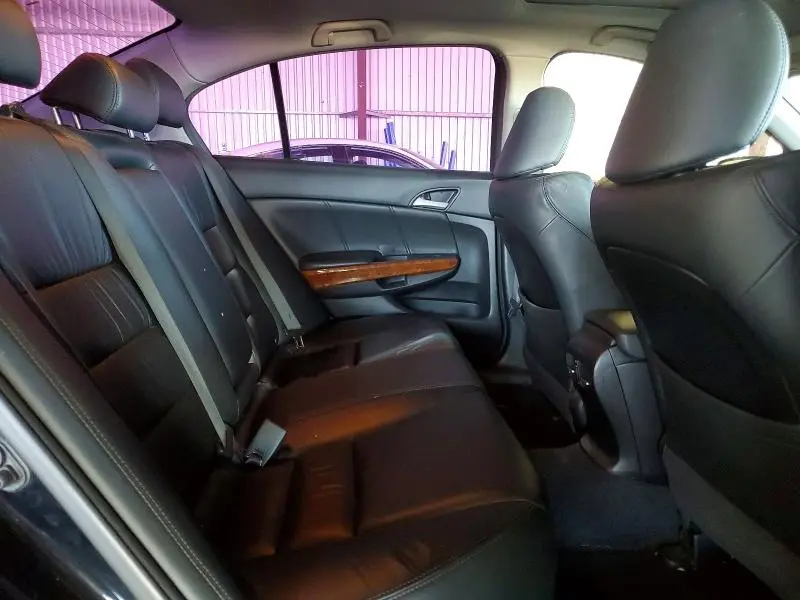 2011 HONDA ACCORD EXL  
