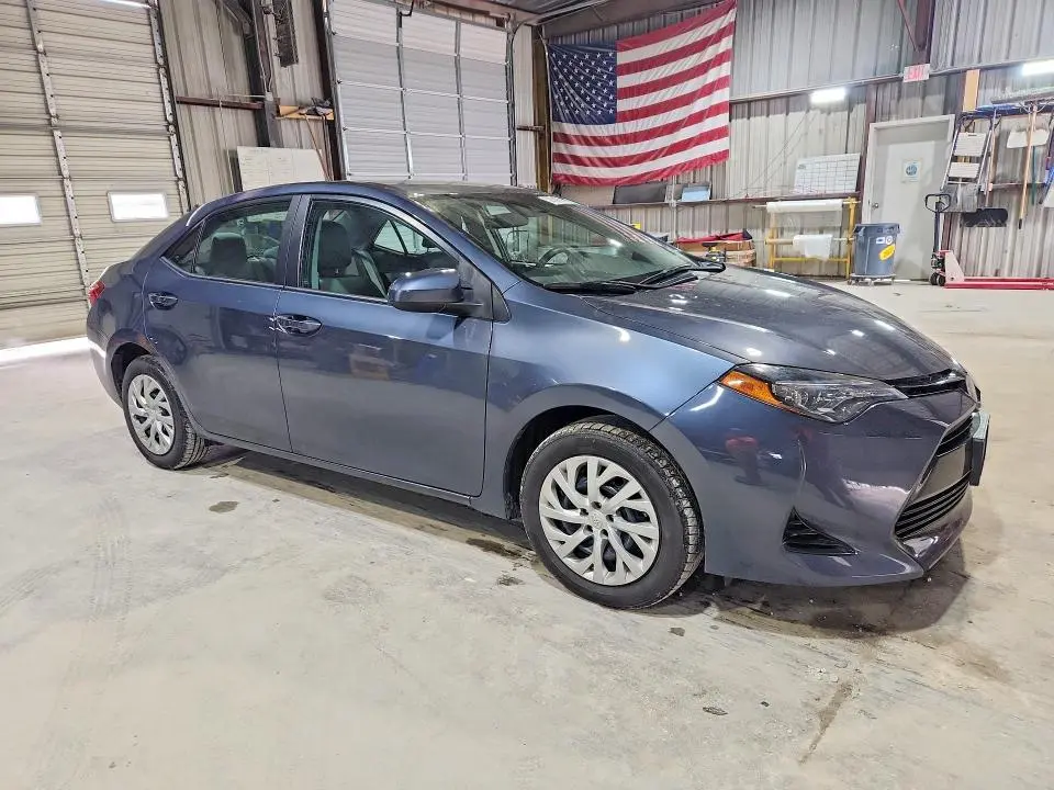 2018 TOYOTA COROLLA LE  