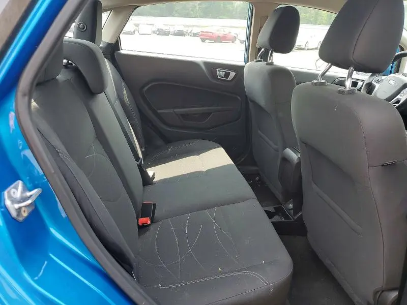 2016 FORD FIESTA SE  