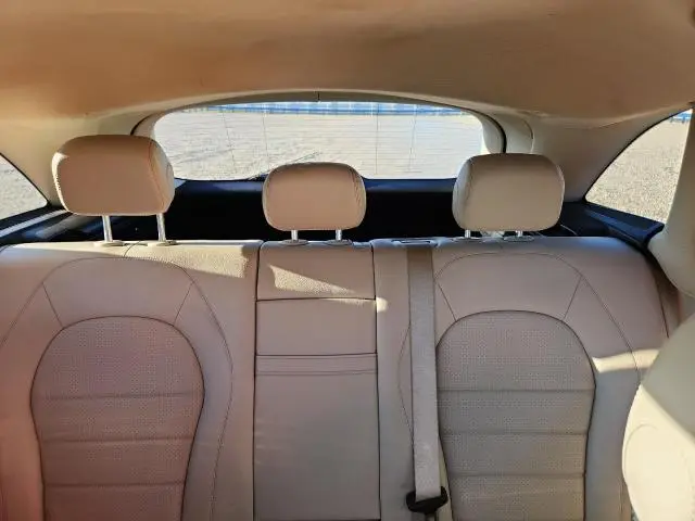 2019 MERCEDES-BENZ GLC 300  