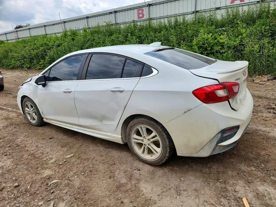 2017 CHEVROLET CRUZE LT  