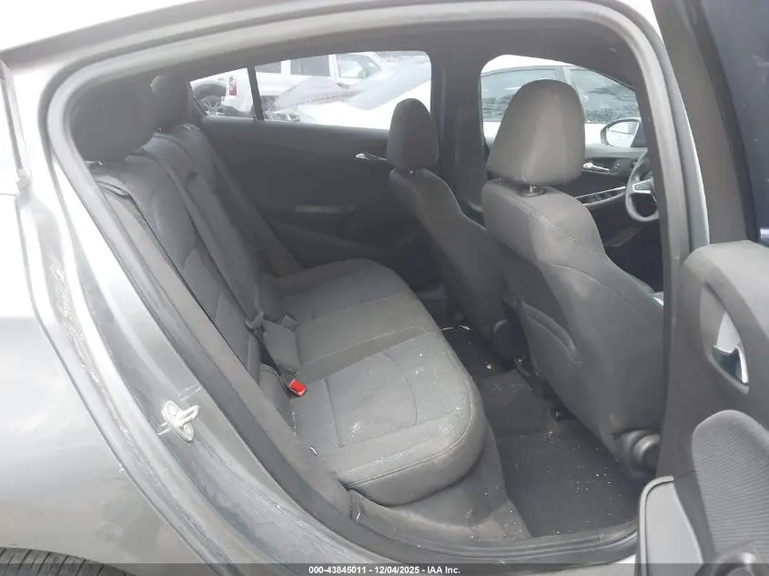 2018 CHEVROLET CRUZE LT AUTO