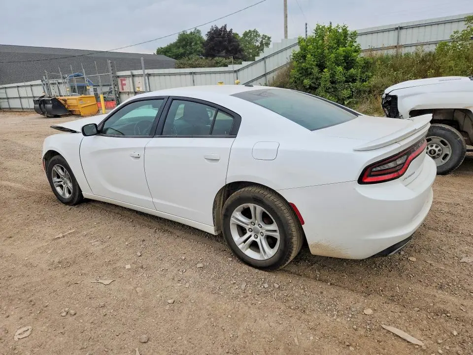 2015 DODGE CHARGER SE  