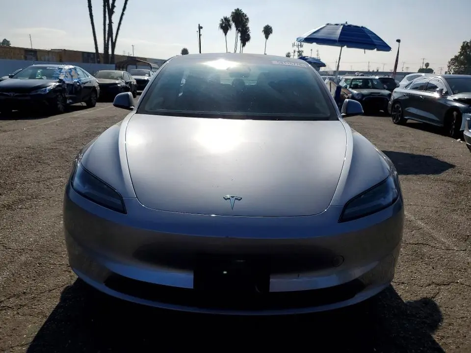 2025 TESLA MODEL 3   