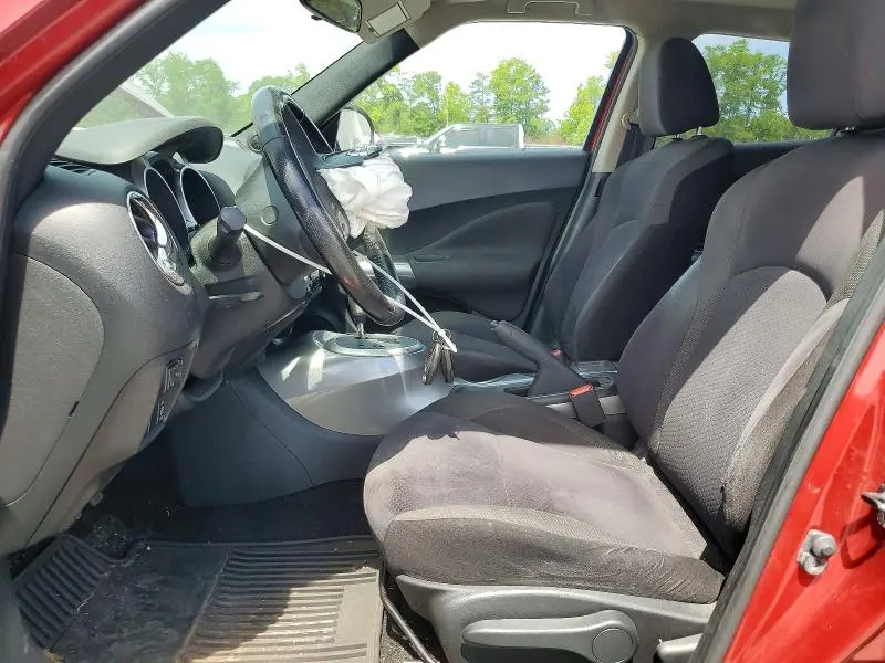 2011 NISSAN JUKE S  