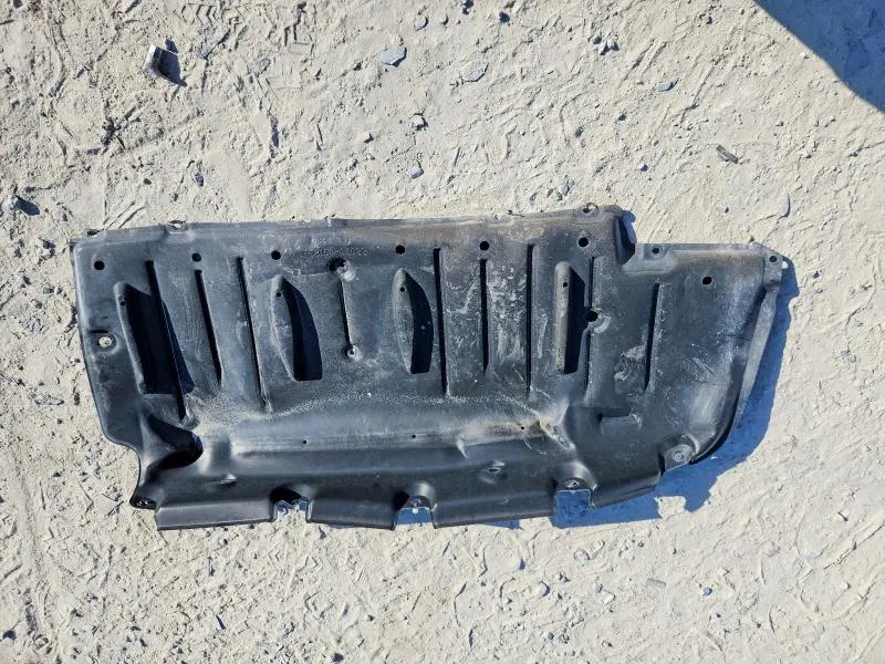 2019 TOYOTA SIENNA XLE 8-PASSENGER  