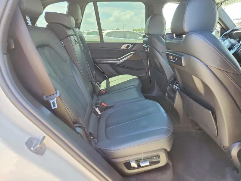 2022 BMW X5 SDRIVE 40I  