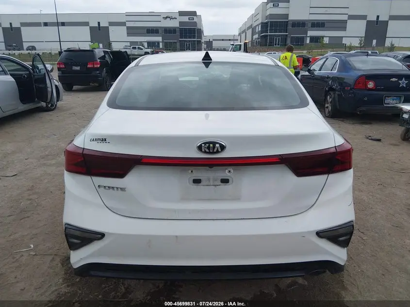 2021 KIA FORTE LXS