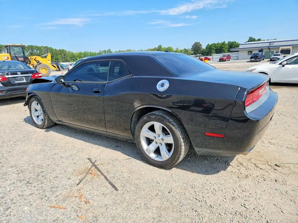 2012 DODGE CHALLENGER SXT  