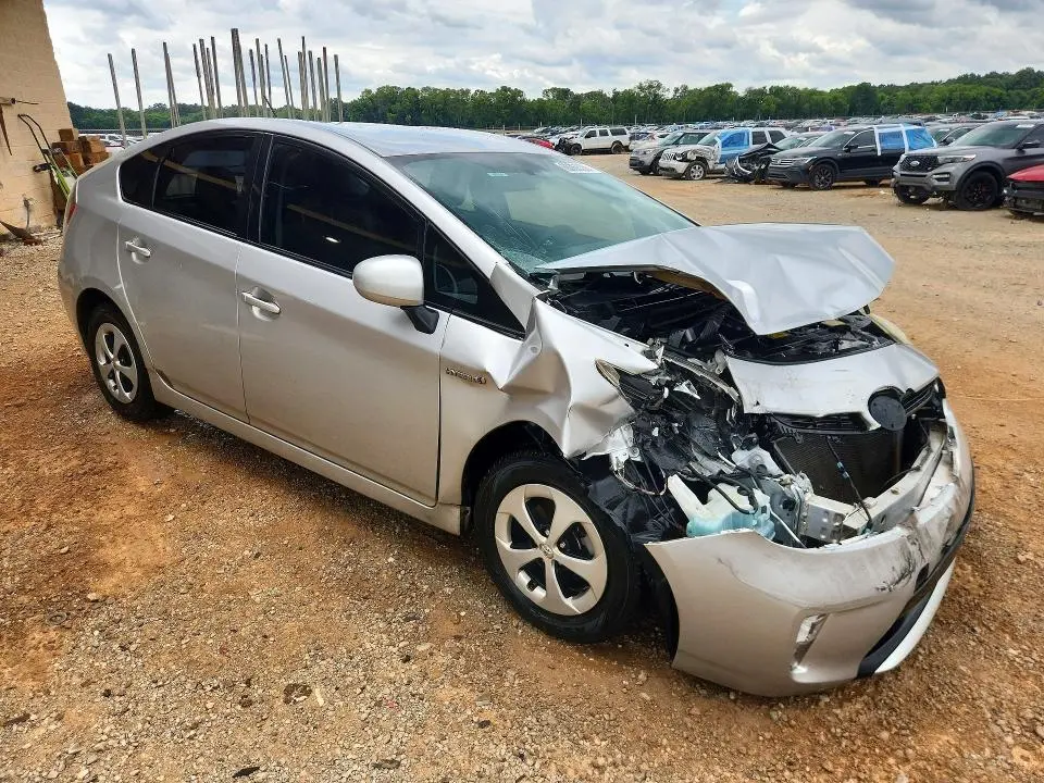 2012 TOYOTA PRIUS THREE  