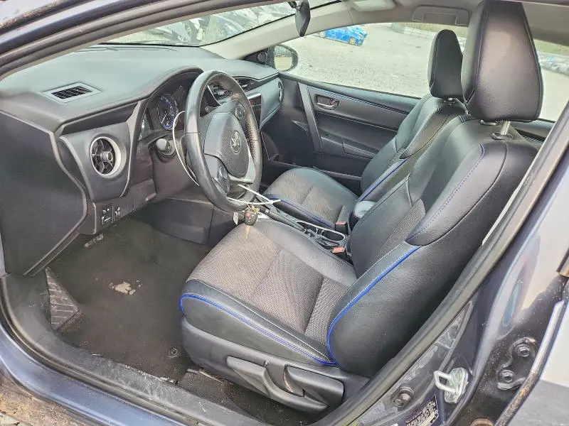 2018 TOYOTA COROLLA SE  