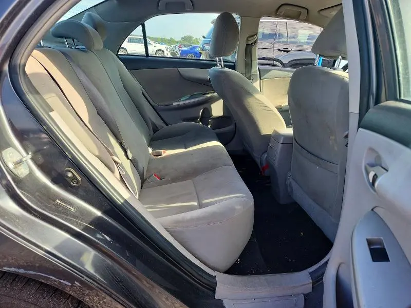 2011 TOYOTA COROLLA LE  