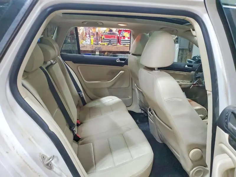 2014 VOLKSWAGEN JETTA TDI  