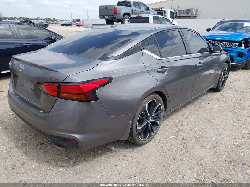 2024 NISSAN ALTIMA SR FWD