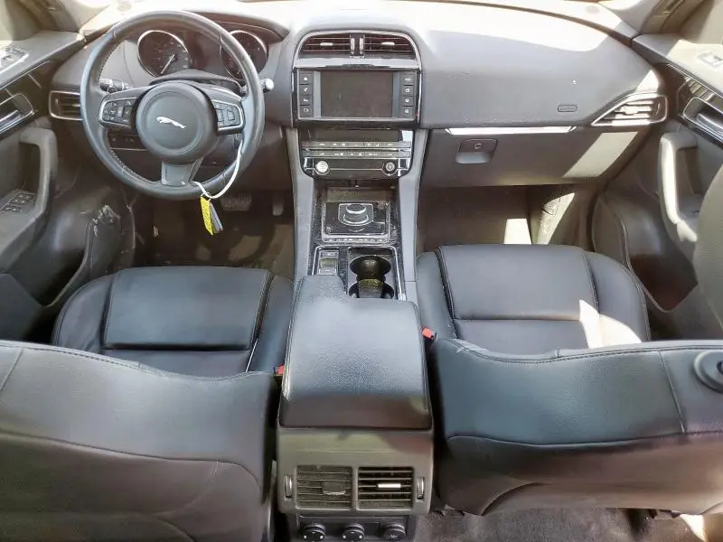 2018 JAGUAR F-PACE PREMIUM  