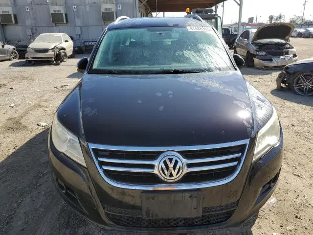 2011 VOLKSWAGEN TIGUAN S