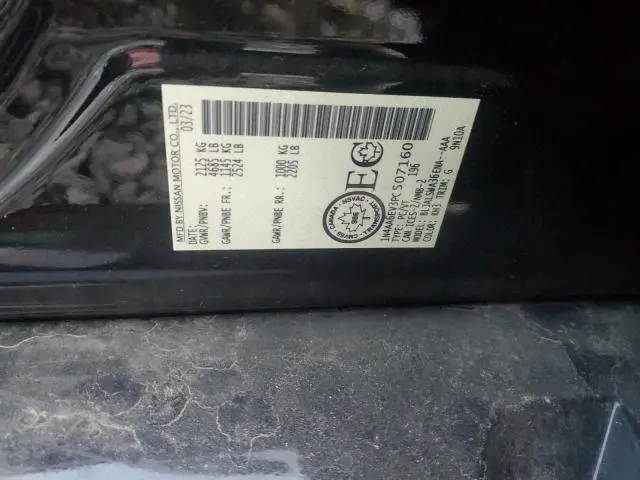 2023 NISSAN MAXIMA SR  