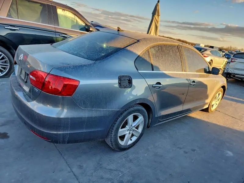 2014 VOLKSWAGEN JETTA TDI  