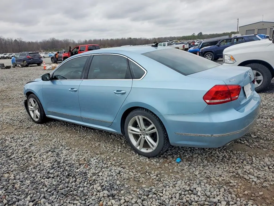 2013 VOLKSWAGEN PASSAT SEL  