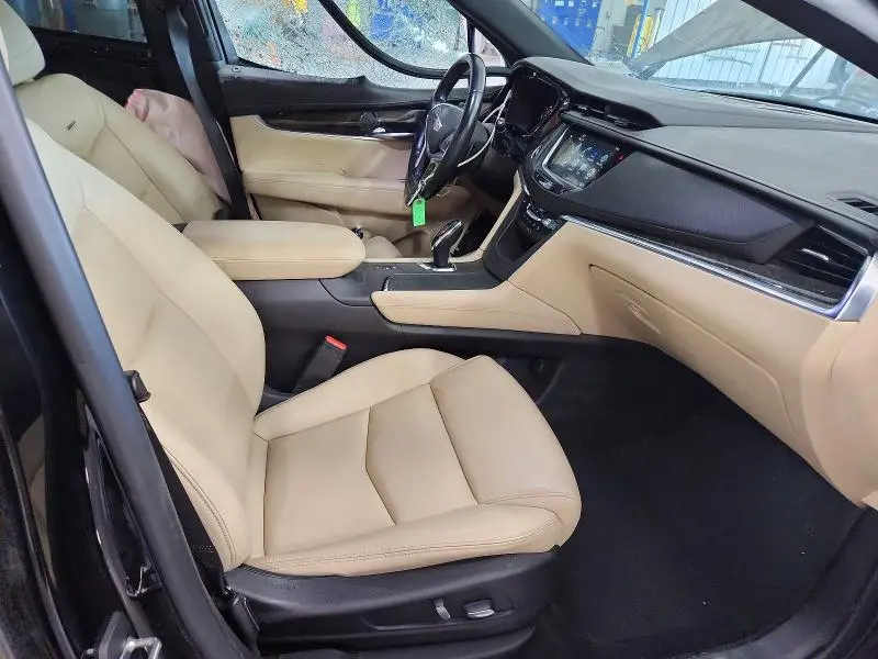 2019 CADILLAC XT5   