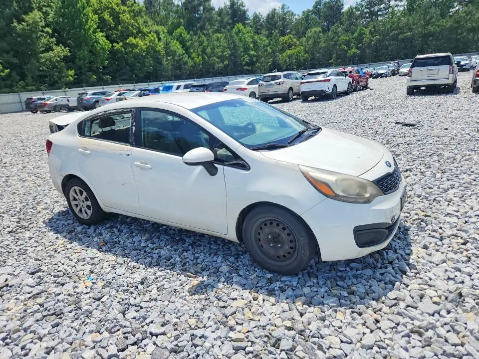 2015 KIA RIO LX  