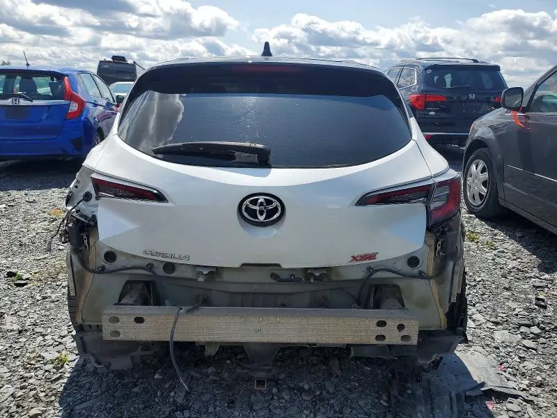 2022 TOYOTA COROLLA SE  
