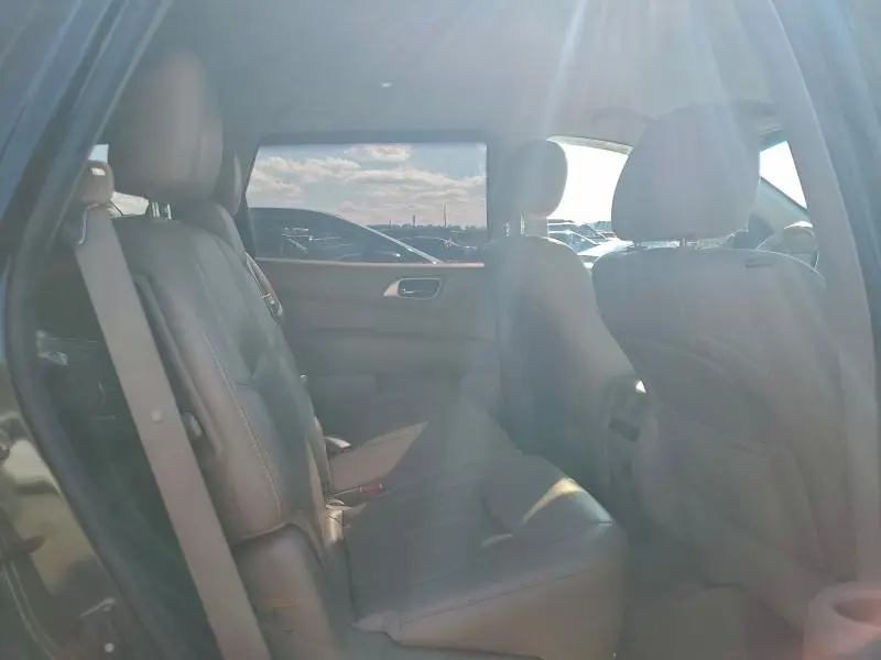 2015 NISSAN PATHFINDER S  