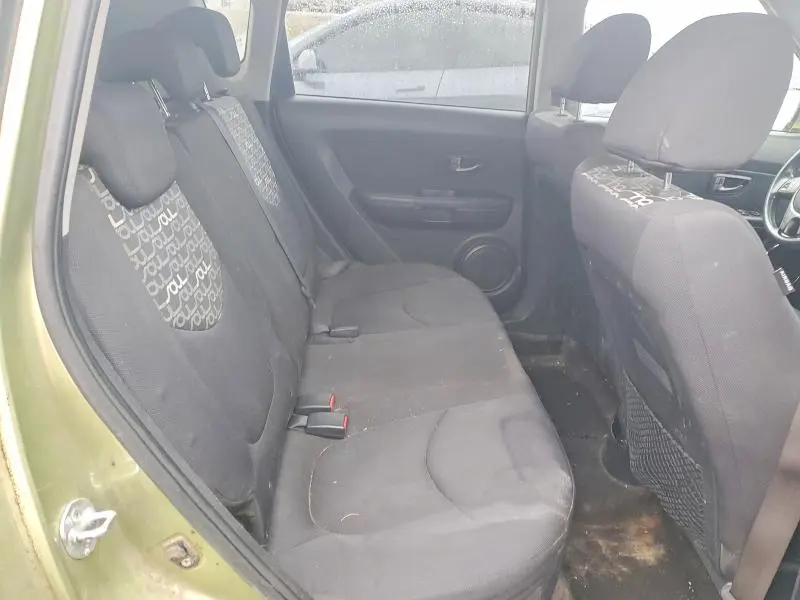 2010 KIA SOUL +  