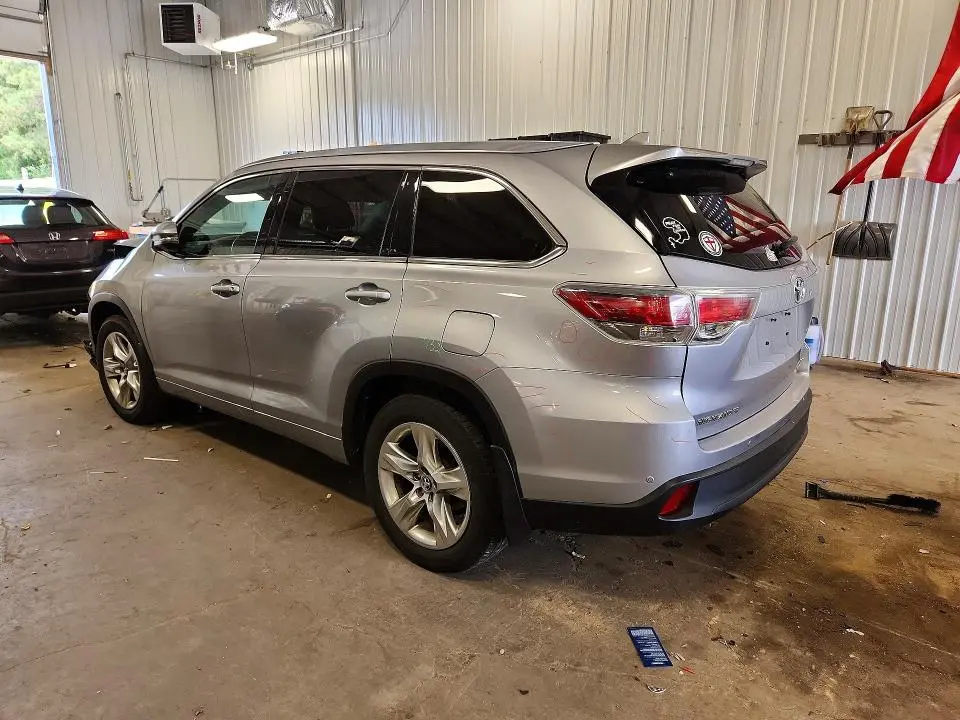 2016 TOYOTA HIGHLANDER LIMITED  