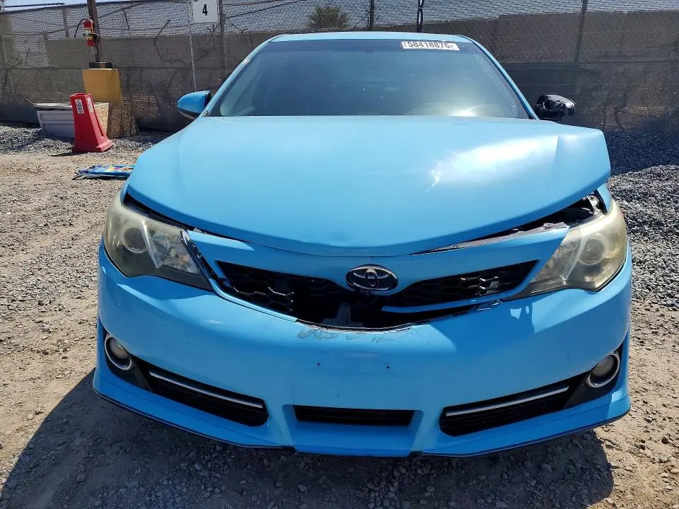 2012 TOYOTA CAMRY SE  