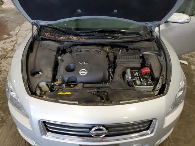 2014 NISSAN MAXIMA S  