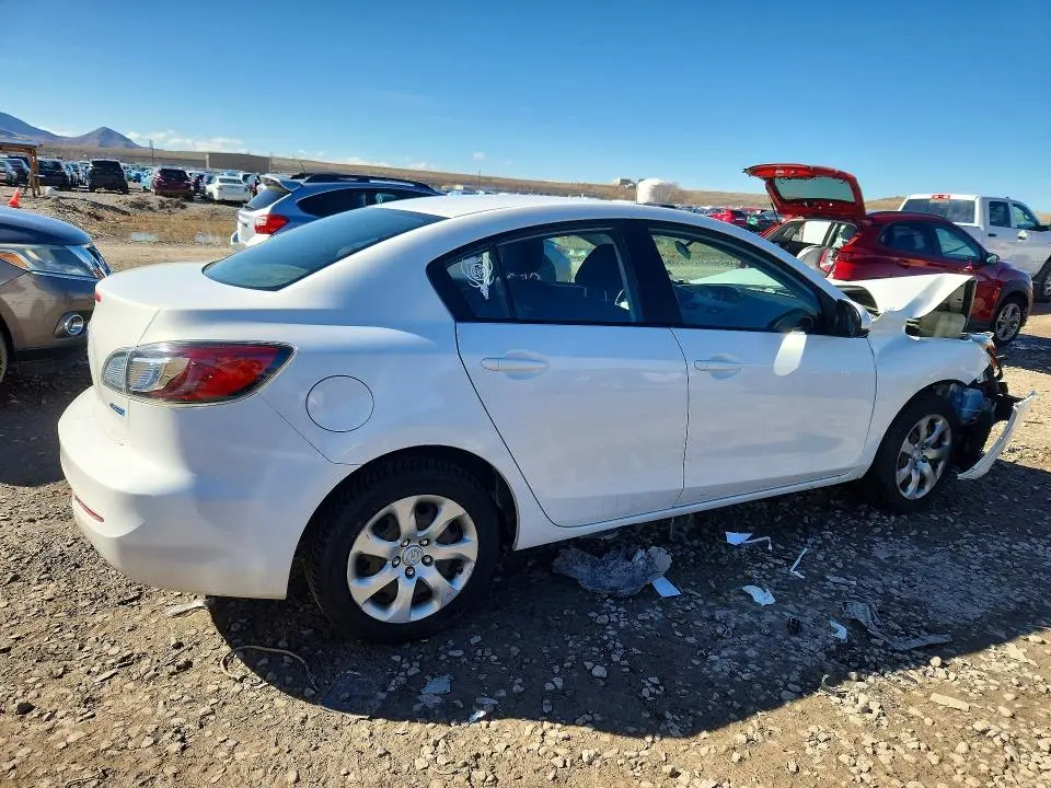 2013 MAZDA 3 I  