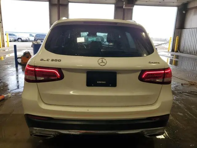 2017 MERCEDES-BENZ GLC 300 4MATIC  
