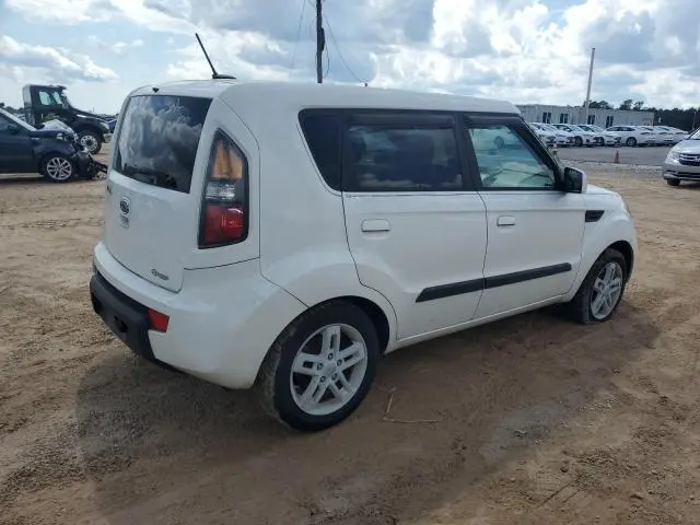 2010 KIA SOUL +  