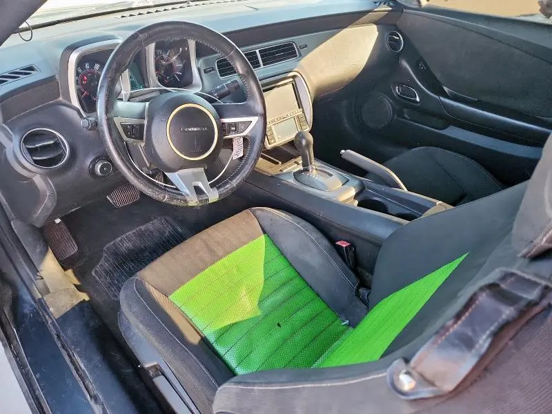 2011 CHEVROLET CAMARO LT  