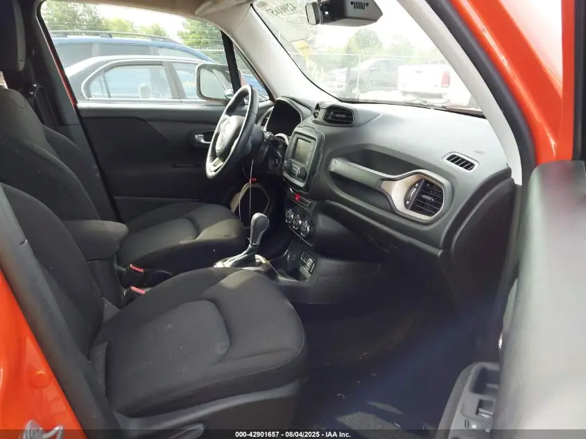 2017 JEEP RENEGADE LATITUDE FWD
