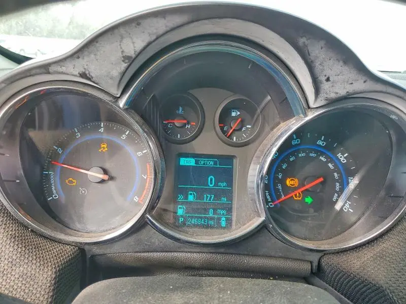 2015 CHEVROLET CRUZE LT  