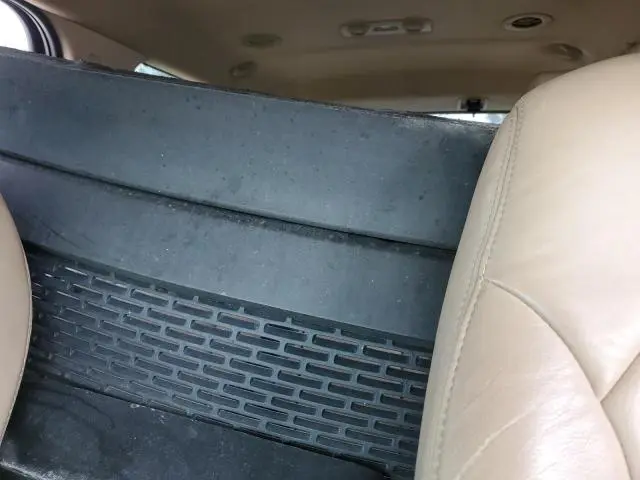 2011 GMC ACADIA SLT-1  