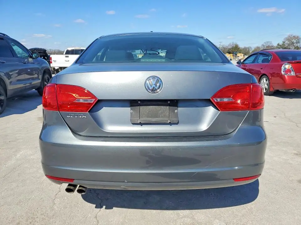 2012 VOLKSWAGEN JETTA BASE  