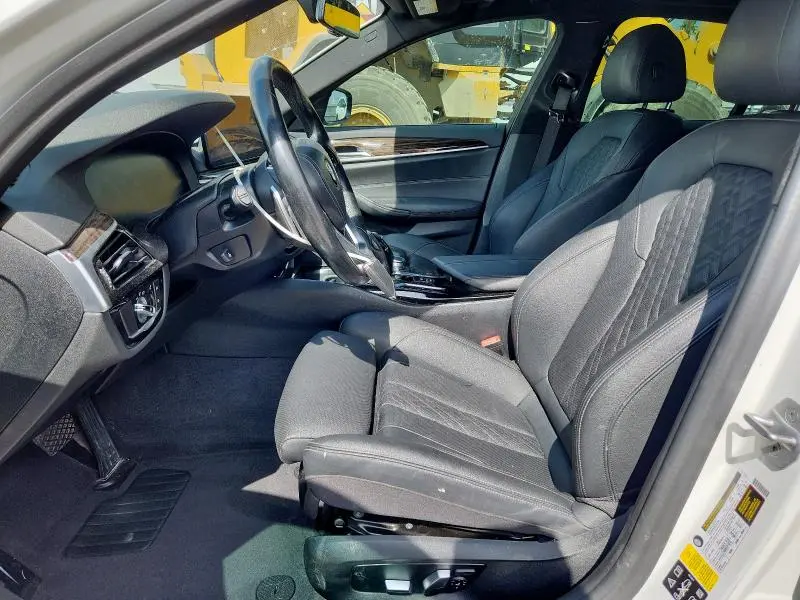 2021 BMW 530 XI  
