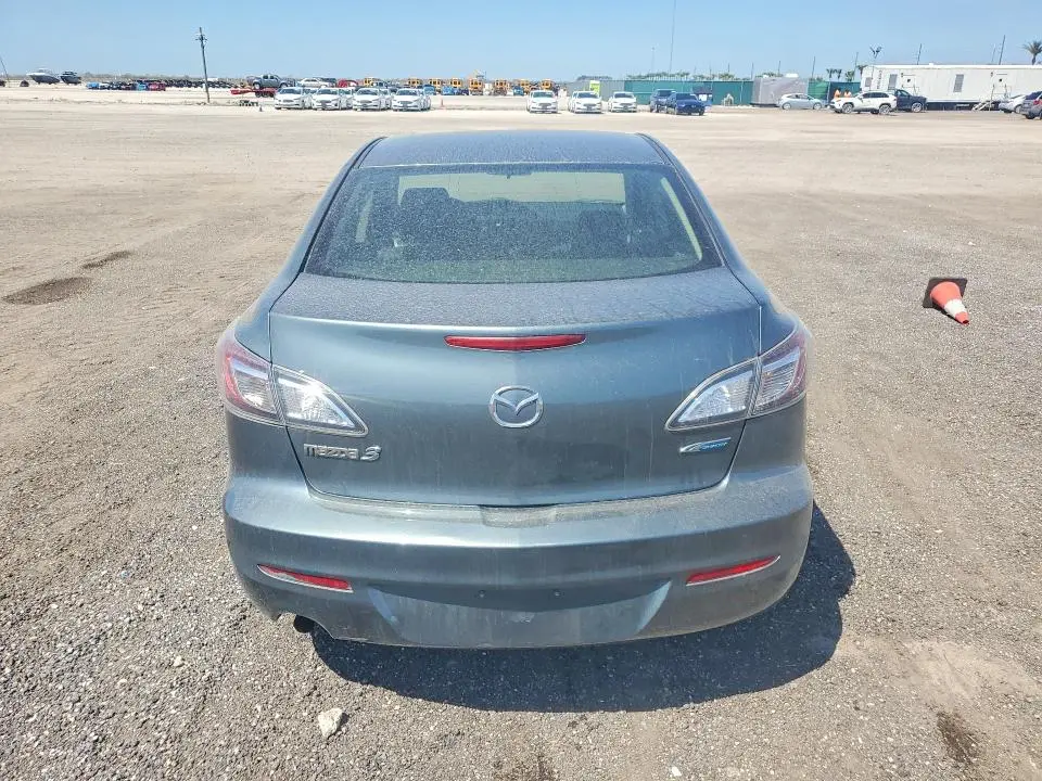 2013 MAZDA 3 I  