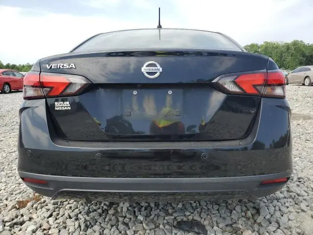 2020 NISSAN VERSA S  