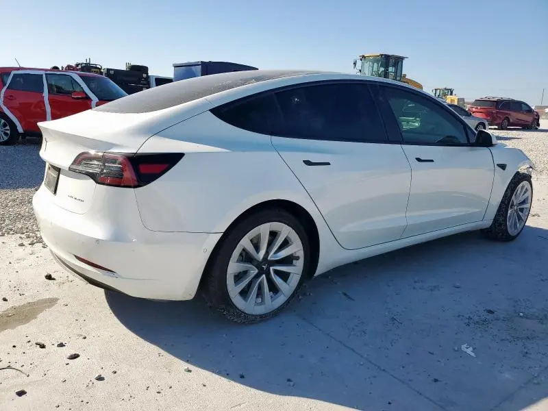 2022 TESLA MODEL 3   