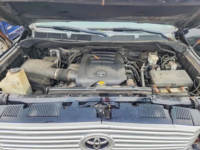 2014 TOYOTA TUNDRA CREWMAX LIMITED  