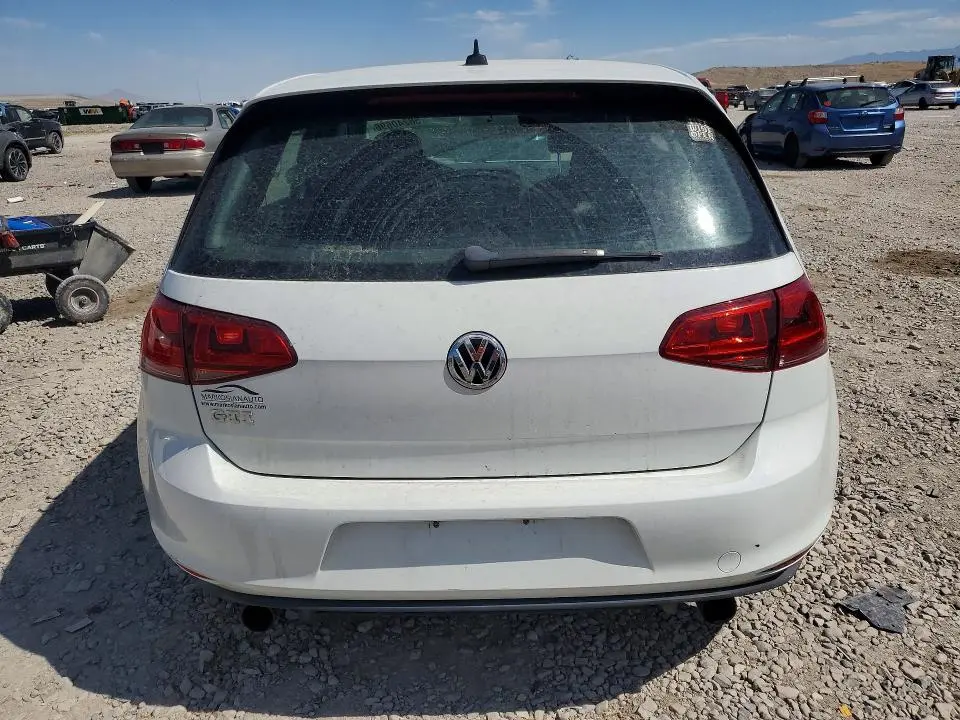 2017 VOLKSWAGEN GTI S  