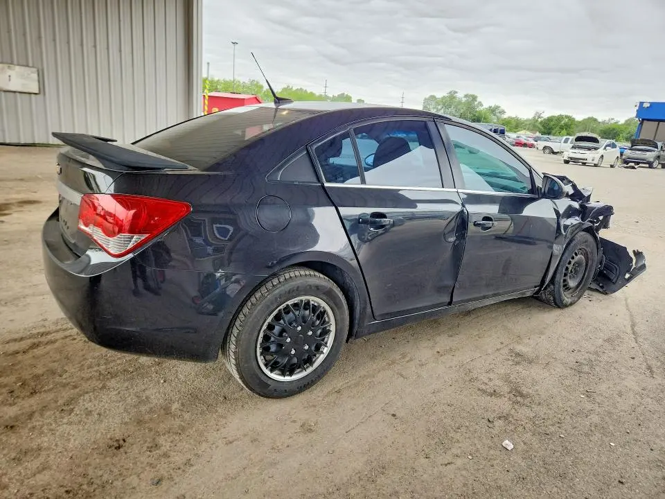 2011 CHEVROLET CRUZE LS  