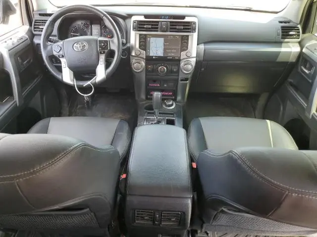 2023 TOYOTA 4RUNNER SE  