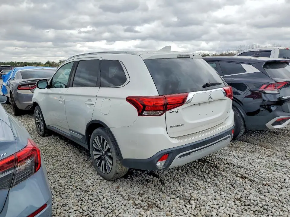 2020 MITSUBISHI OUTLANDER SE  