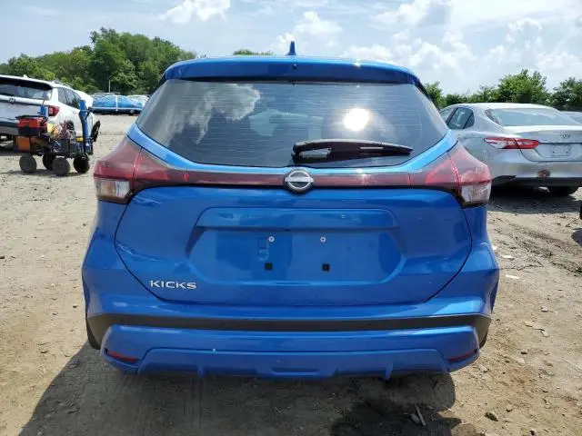 2024 NISSAN KICKS S  